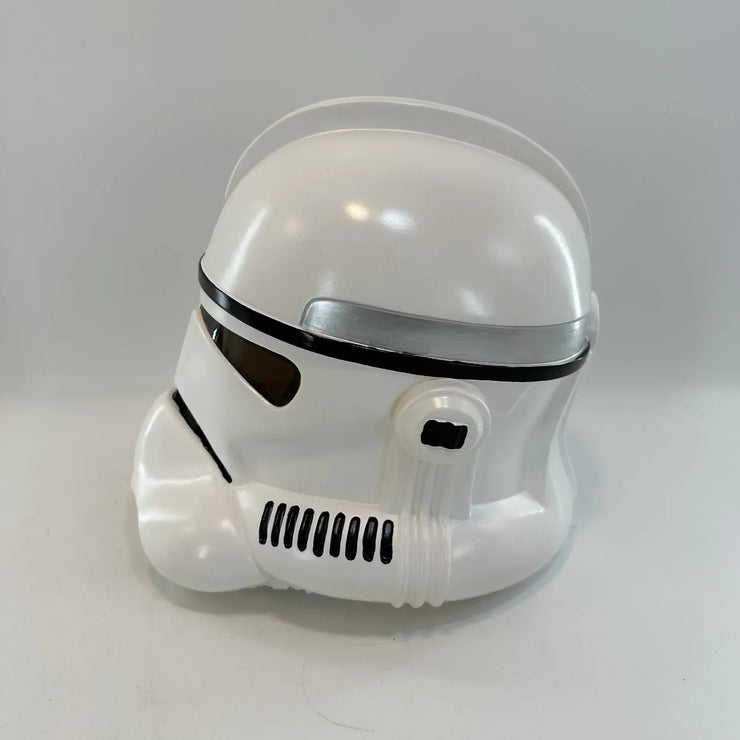 Mando Helmet On, World Off